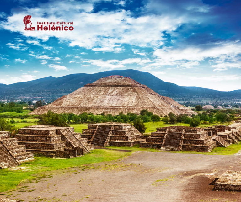 México a través de sus revoluciones: Un estudio histórico