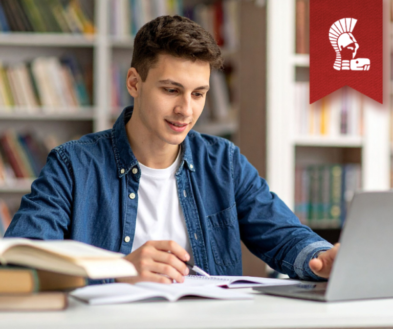 licenciatura-en-humanidades-online.png